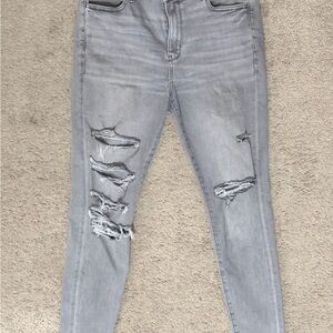 American Eagle Outfitters Gray Ripped Skinny Jeans